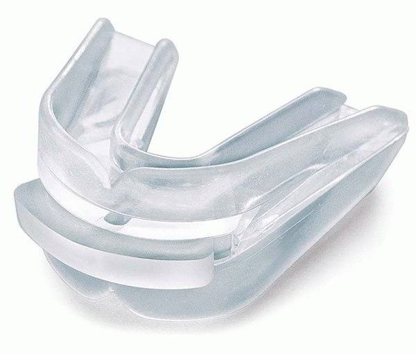 Protège-dents de boxe à deux mâchoires dans une boîte en plastique