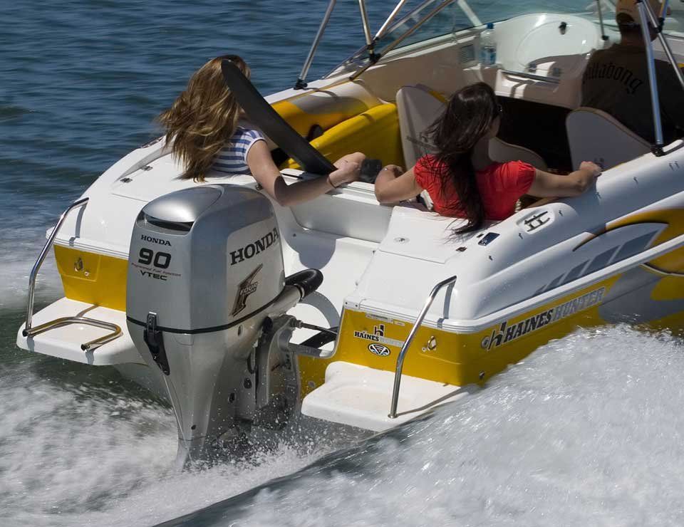 Rating of the best outboard motors in 2022