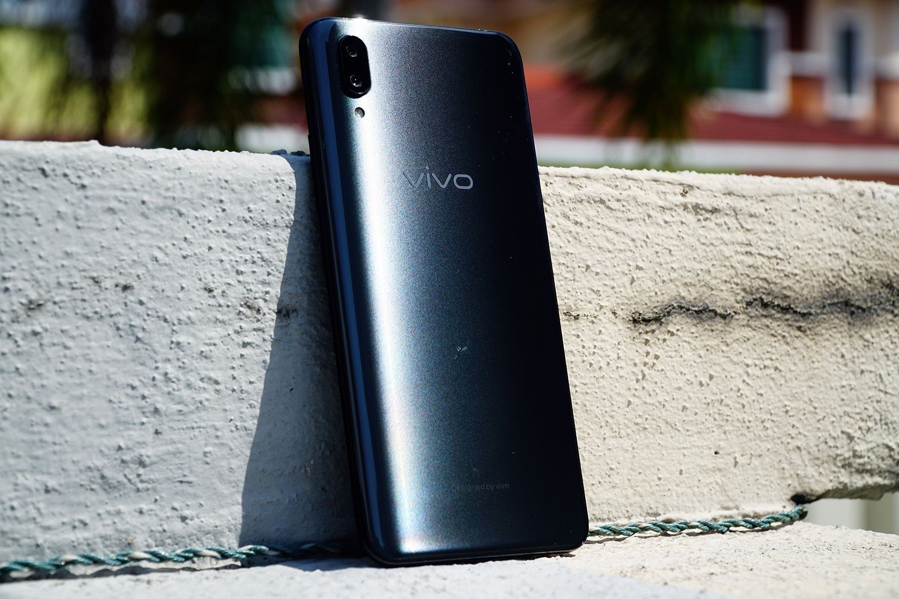 智能手機 Vivo x21 和 x21UD - 優點和缺點