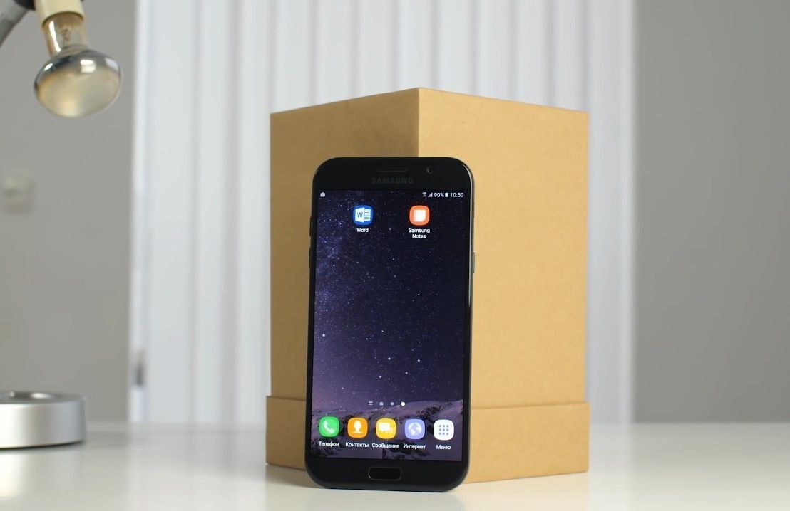 Smartphone Samsung Galaxy A7 (2017) – fordele og ulemper