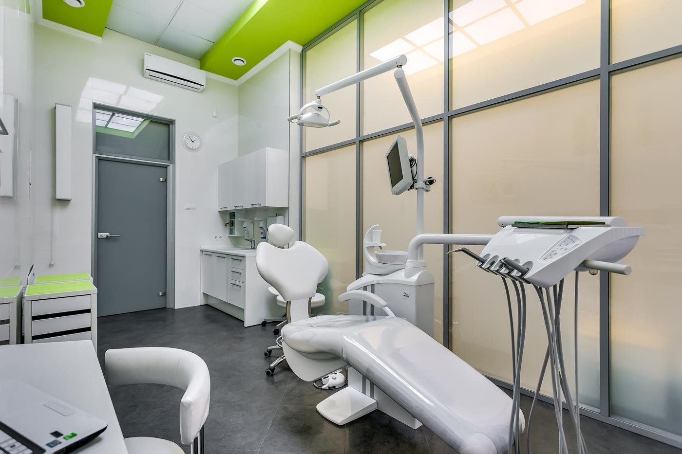 2022 年下諾夫哥羅德兒童收入最高的牙科診所