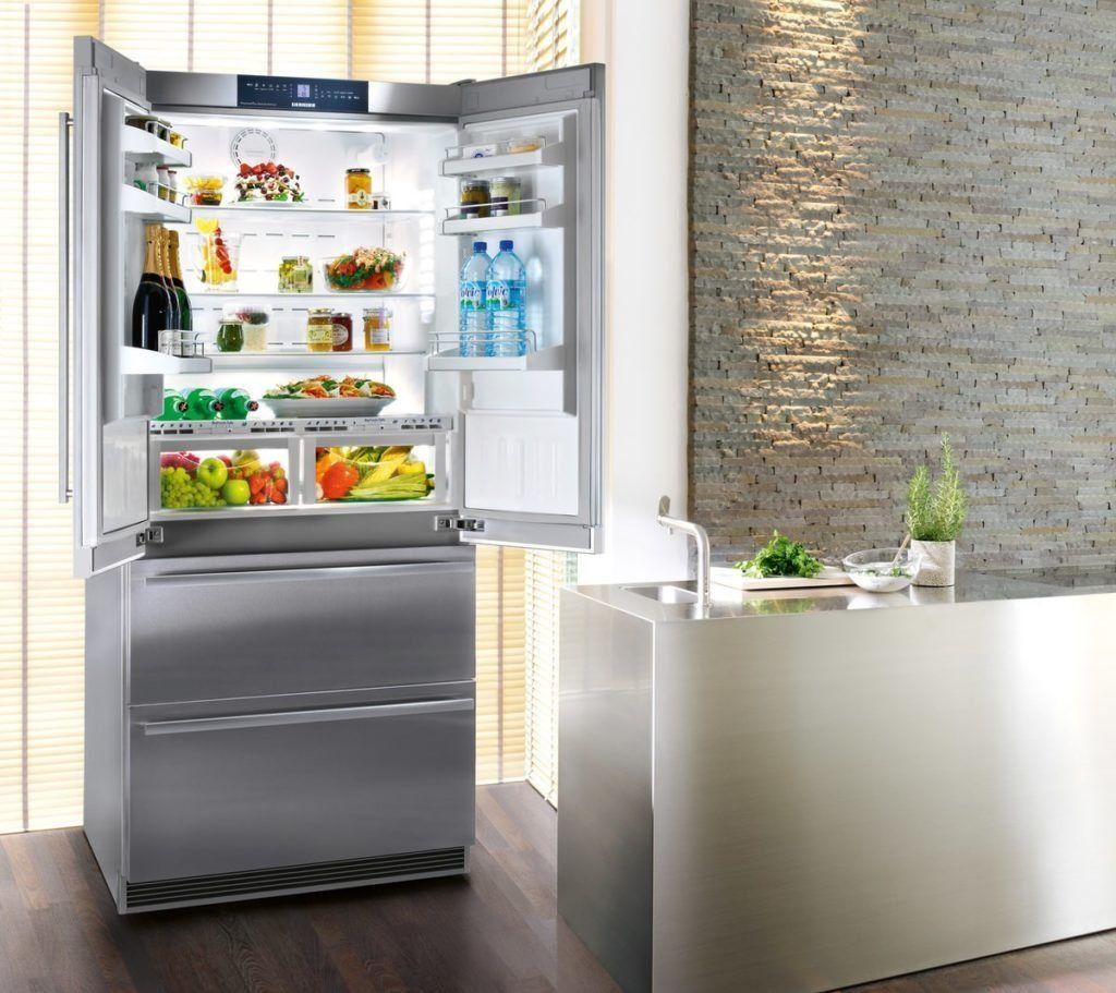 Classement des meilleurs réfrigérateurs d'une valeur allant jusqu'à 25 000 roubles en 2022