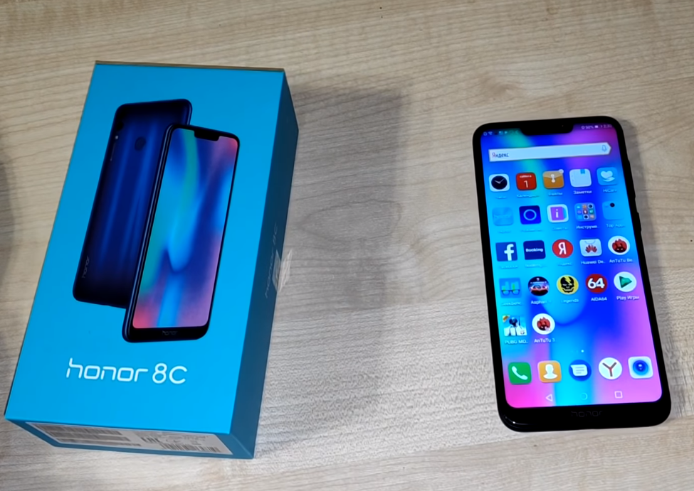 Honor 8C est un excellent smartphone avec une batterie durable