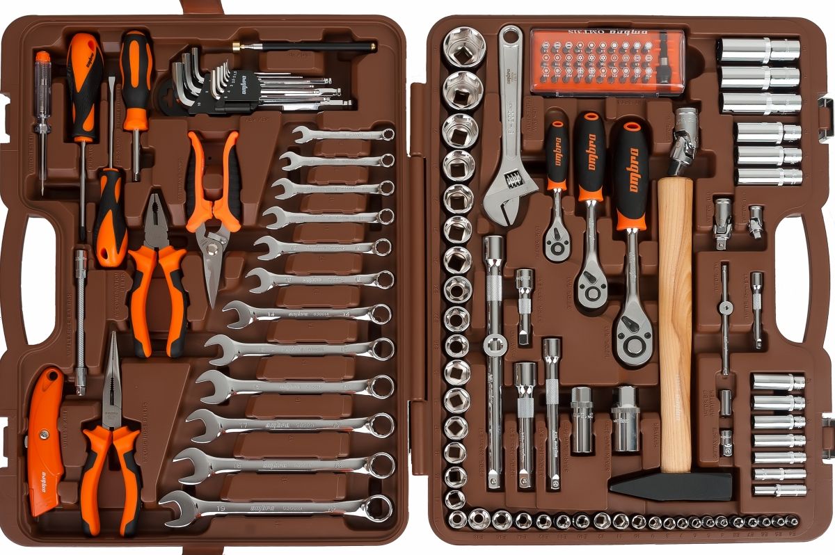 Review of the best auto tool kits in 2022