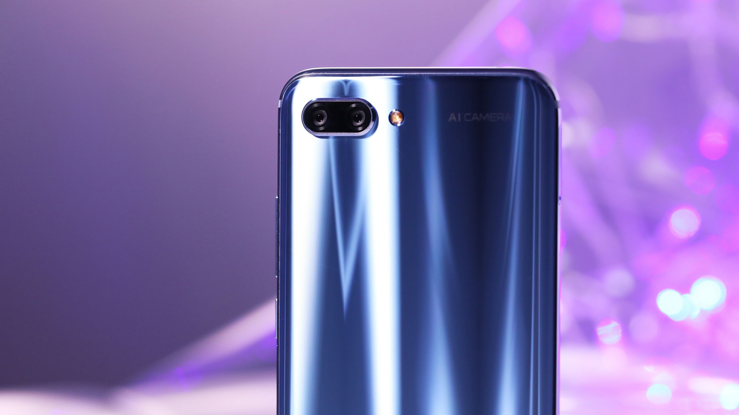 Smartphone Honor 10i - European version of the popular flagship Honor 10
