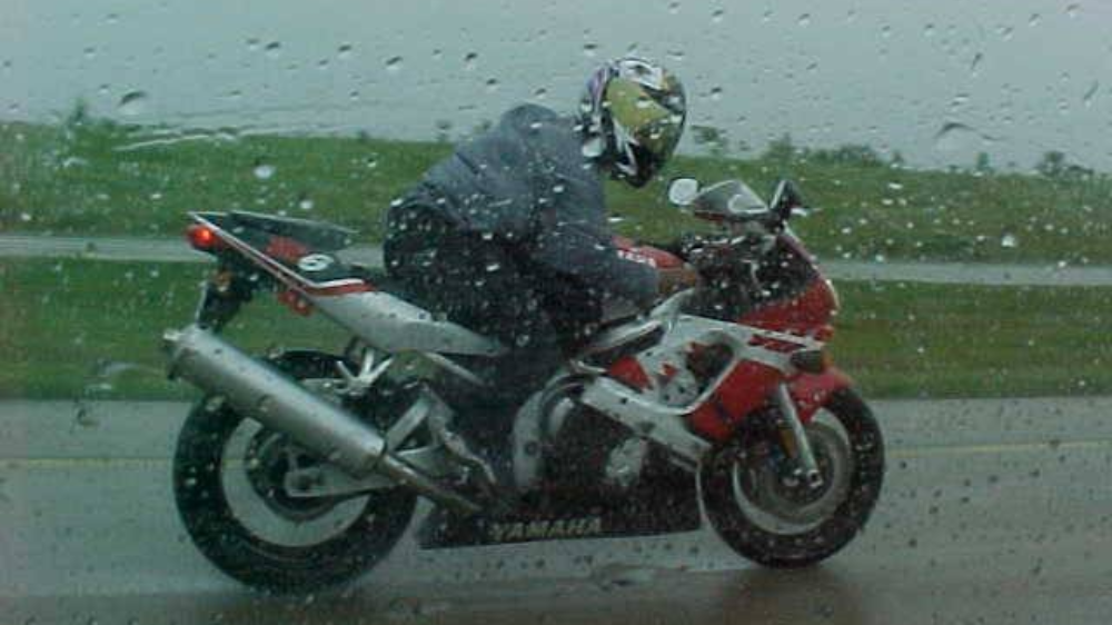 Rating of the best motorcycle raincoats for 2022