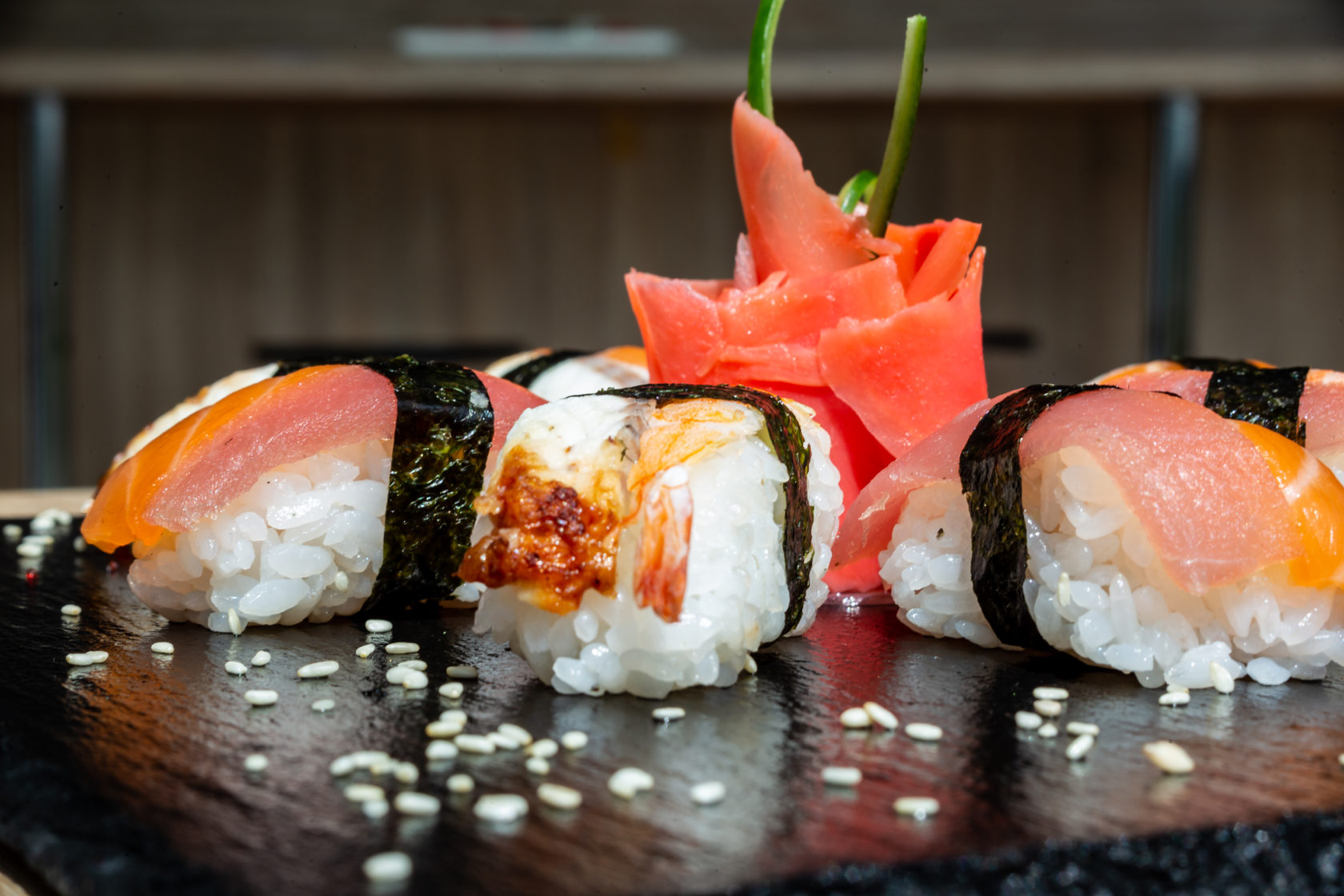The best sushi and roll deliveries in Moscow in 2022
