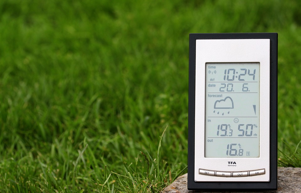 Rating of the best hygrometers (humidity sensors) for 2022