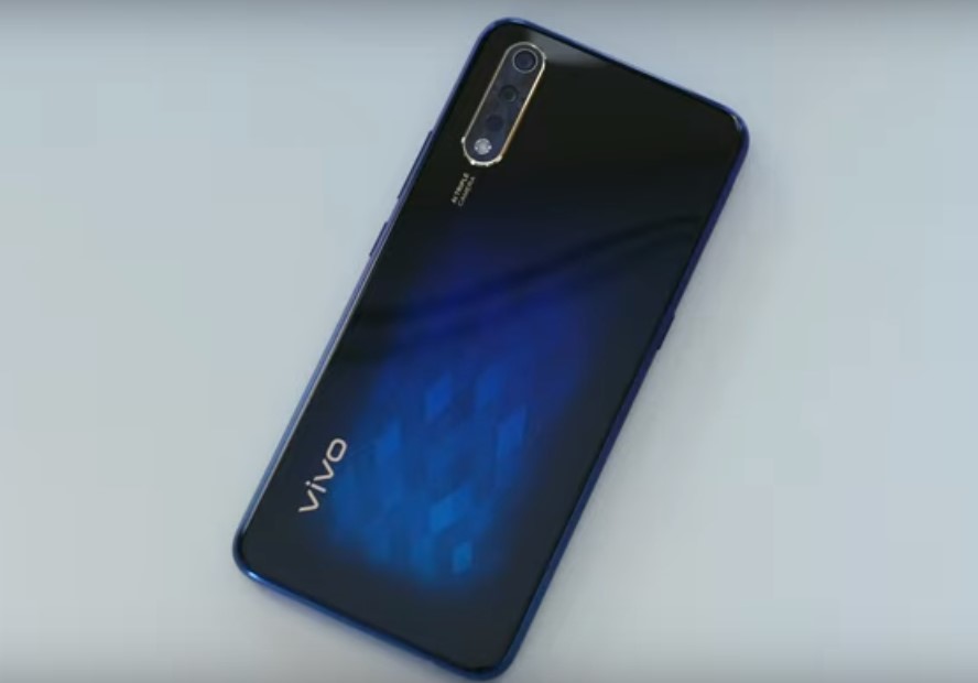 Smartphone Vivo V17 Neo - fordele og ulemper