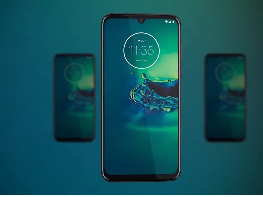 Overview of the Motorola G8 Plus smartphone with key features