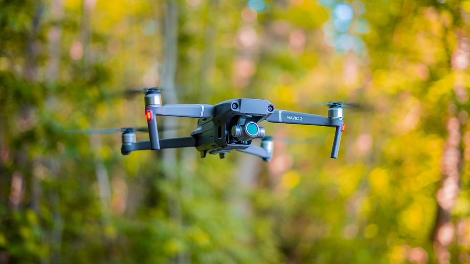 Bedømmelse af de bedste quadrocoptere (droner) med et kamera i 2022