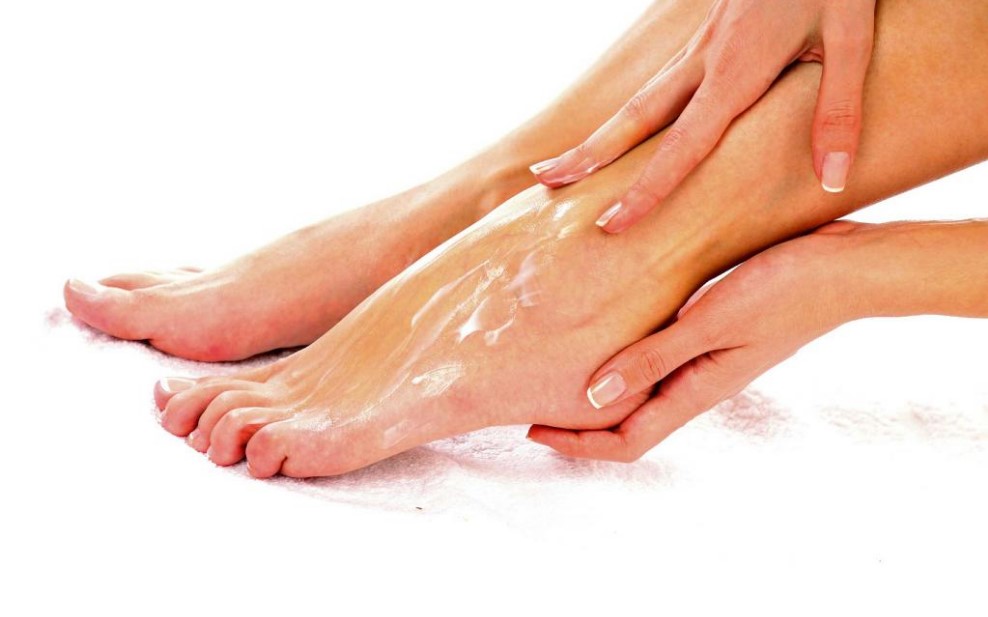 The best remedy for sweating and smelly feet for 2022