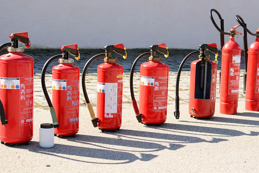 Rating of the best fire extinguishers for an apartment and a private house for 2022