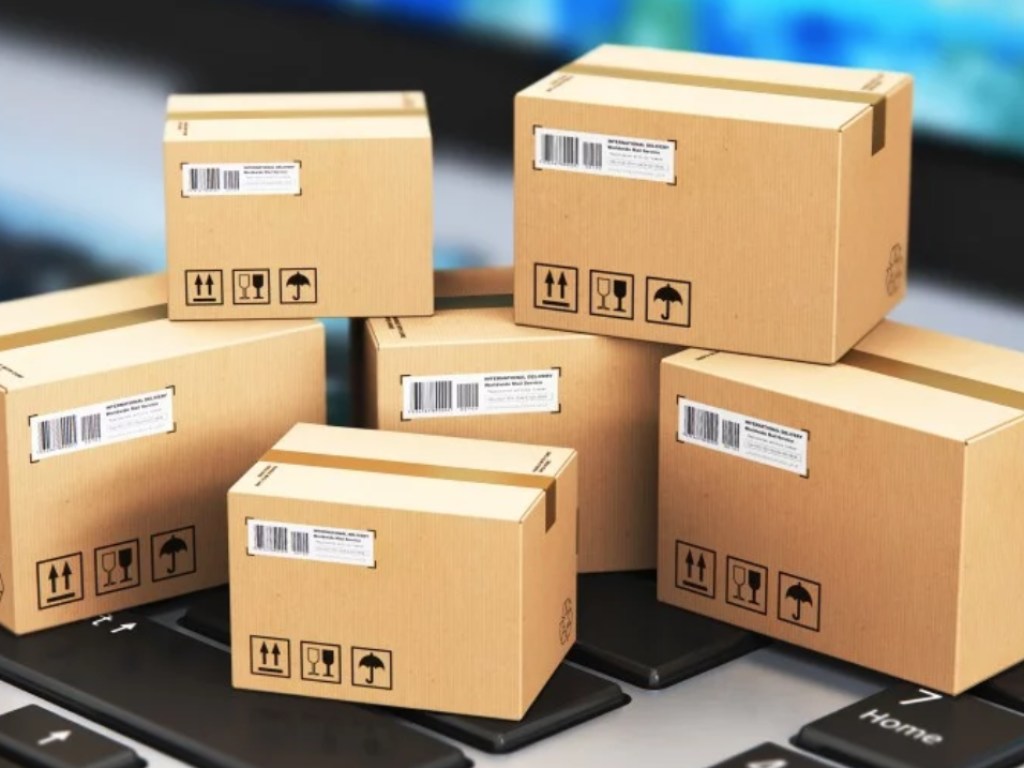 Ranking of the best sites for tracking parcels from China in 2022