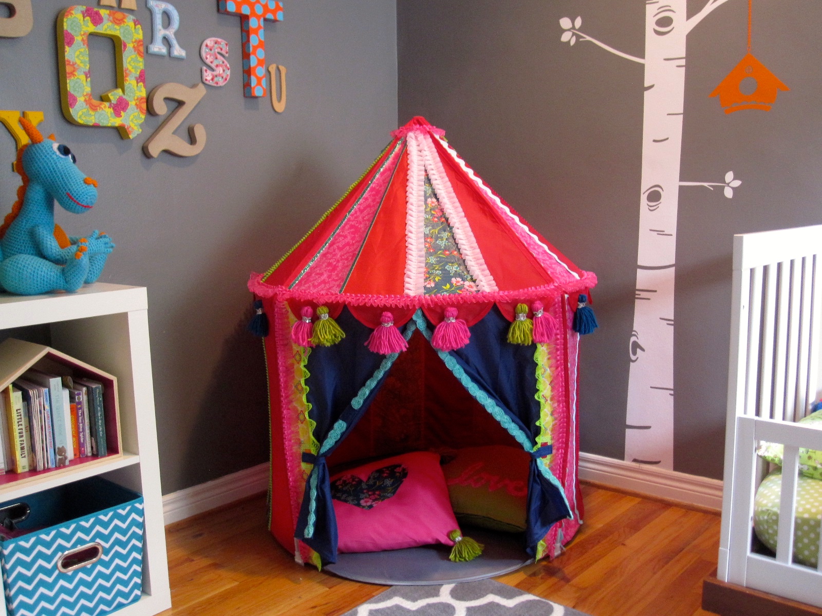 Rating of the best children's play tents and houses for 2022