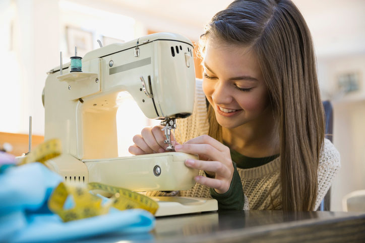Rating of the best children's sewing machines for 2022