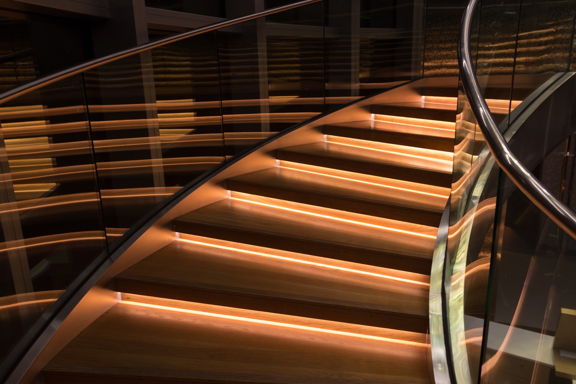 Rating of the best lights for stairs for 2022