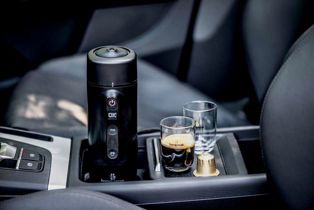 Rating of the best car coffee makers for 2022