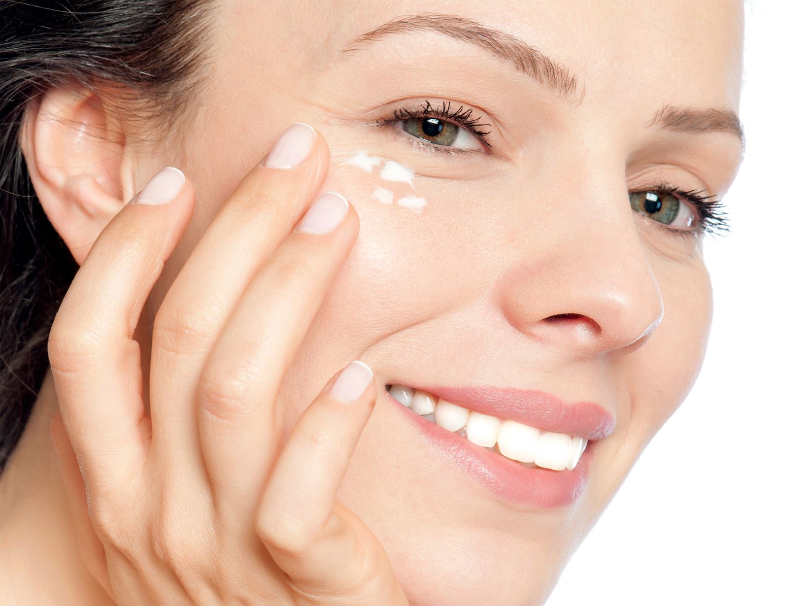 The best creams for swelling under the eyes for 2022