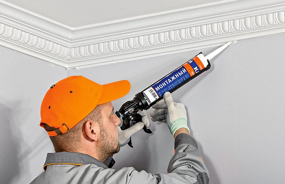 Rating of the best adhesives for baseboards and moldings for 2022 
