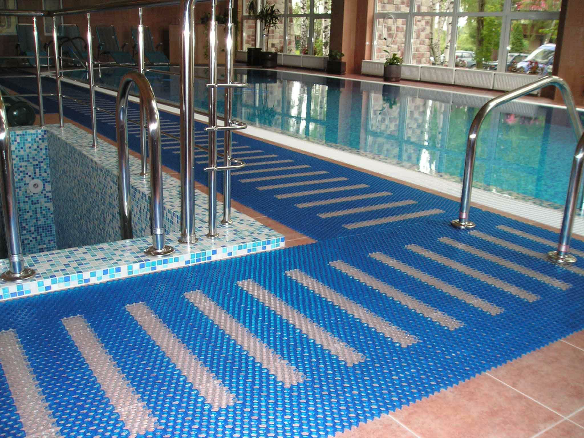 Ranking the best pool flooring for 2022