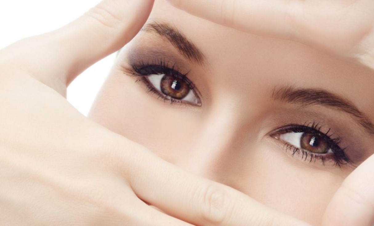 Ranking of the best oils for the skin around the eyes for 2022