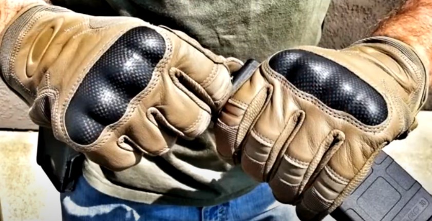 Rating of the best tactical gloves for 2022