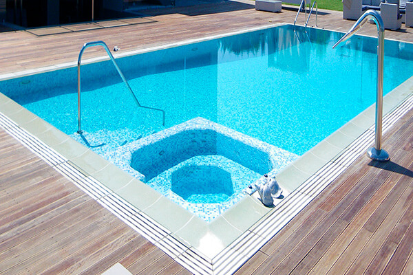 Ranking of the best concrete pools for 2022